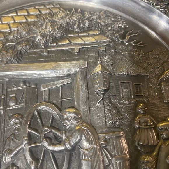 BRADFORD EXCHANGE PEWTER CRAFTS VTG 1994 THE SKILL OF THE WHEELWRIGHT 3-D PLATE - Picture 9 of 16
